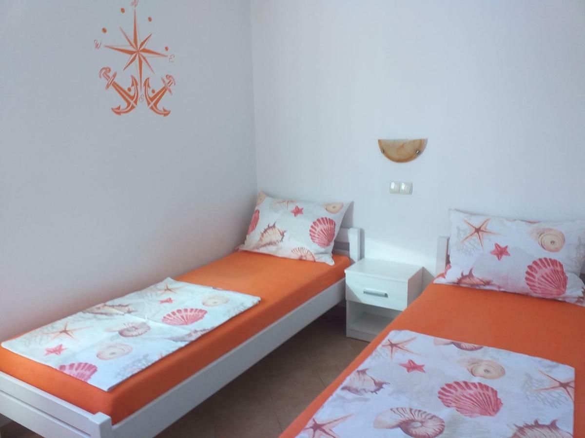 Apartment Holiday S&M Lopar